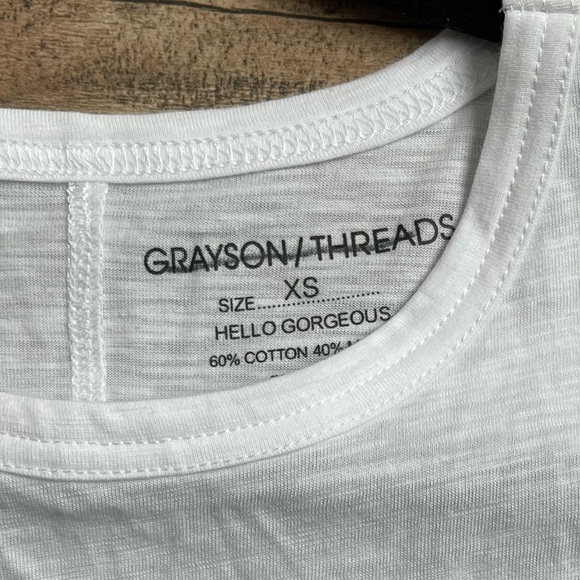 NWT Grayson Threads Women’s Sleeveless Mama Graphic Tank Top SZ XS White - Picture 3 of 4